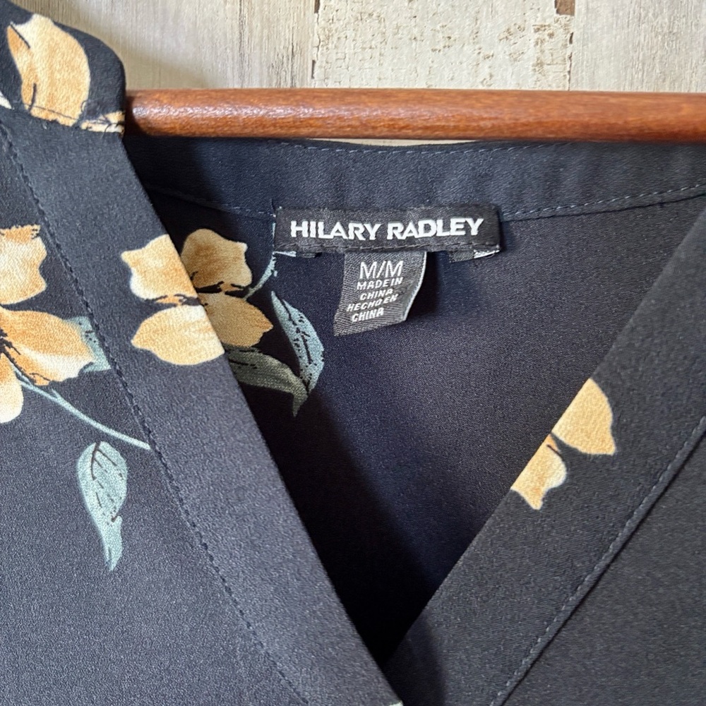 Hilary Radley Navy Floral V-Neck Short Sleeve Blouse - Picture 5 of 7
